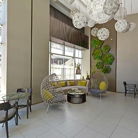 Currency Serviced Suites Pasig City Exteriér fotografie